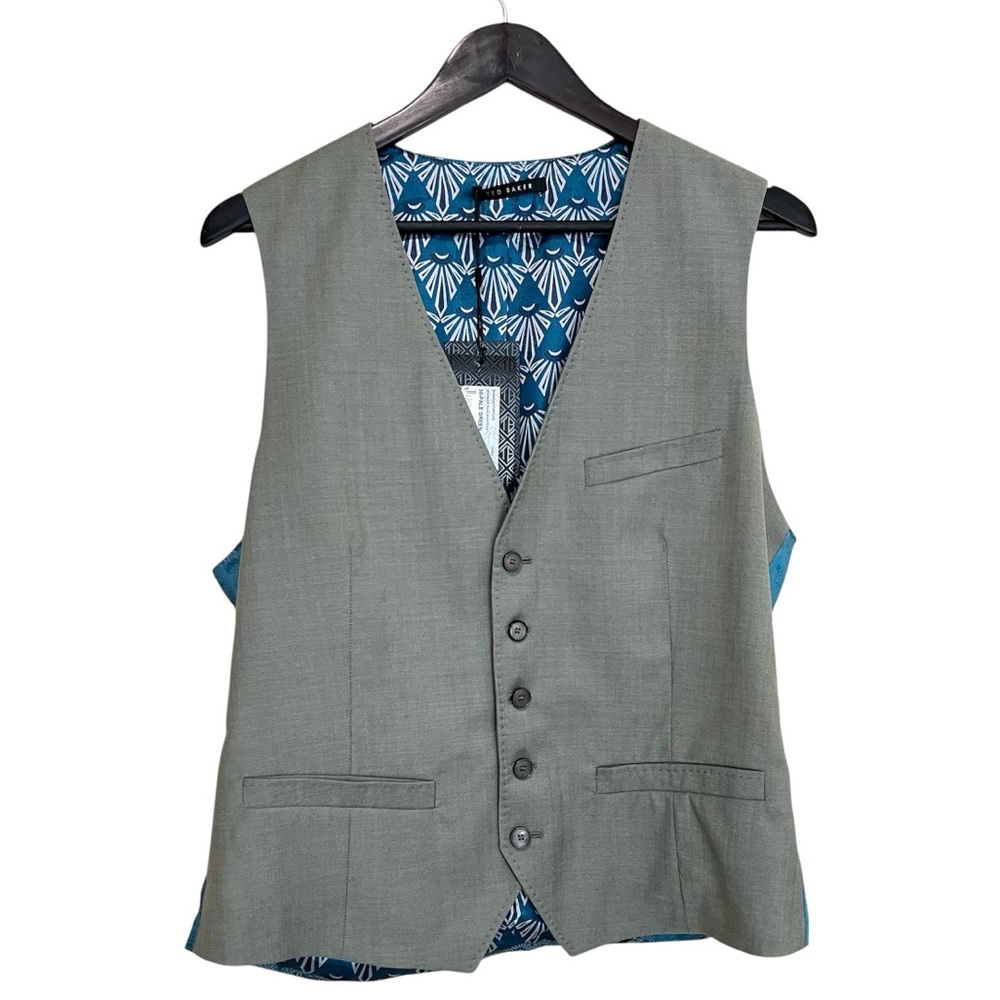 NWT Ted Baker London Men’s Debonair Plain Waistcoat